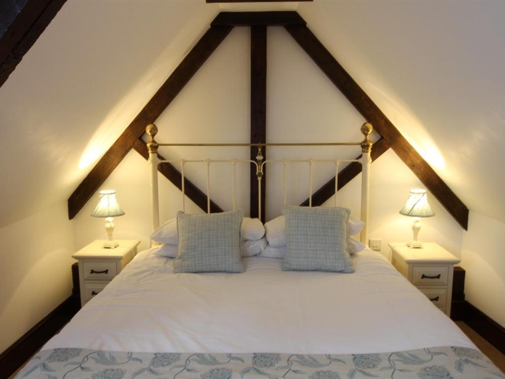 Pilgrims Hotel