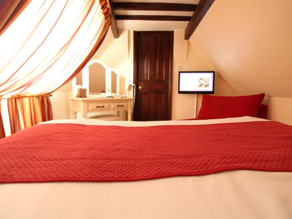 Pilgrims Hotel